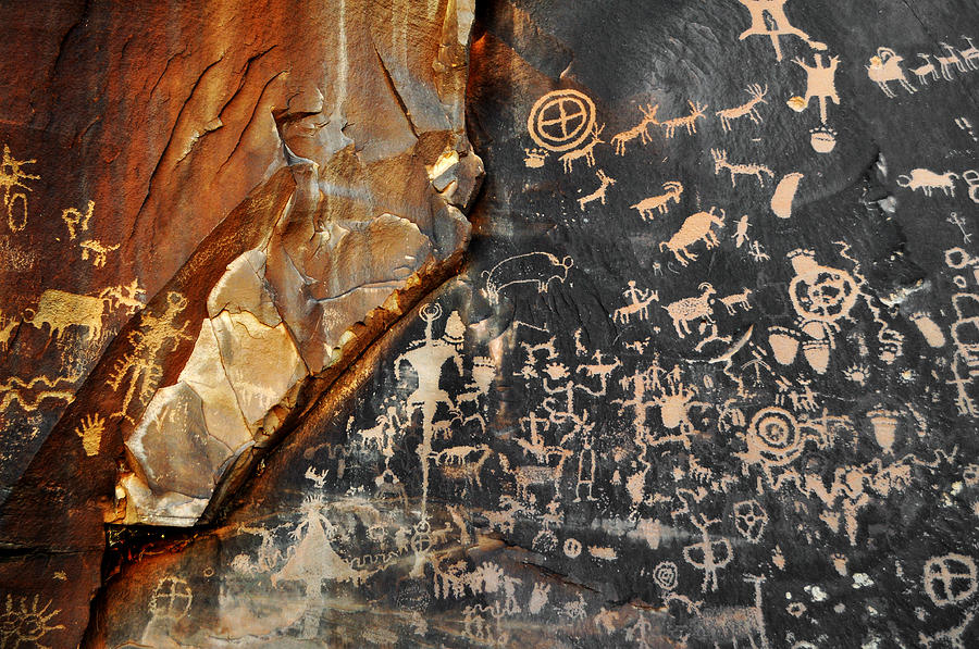 Newspaper Rock Canyonlands Photograph by Kyle Hanson