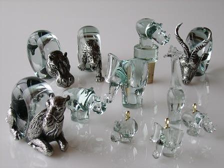 Elephant Glass Art - Ngwenya Glass Animals by Various