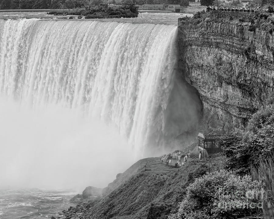 Niagara Falls Black  Photograph by Chuck Kuhn