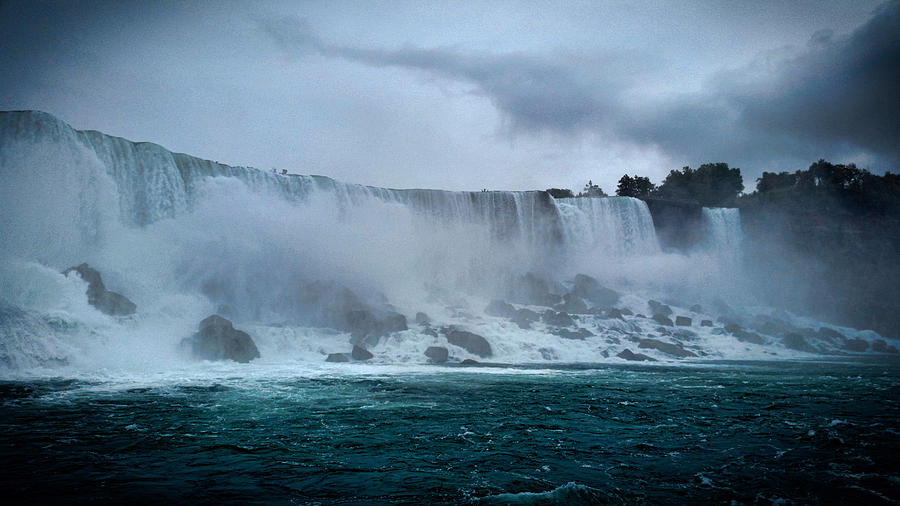 Landscape Photograph - Niagara Falls Canada by Martin Newman