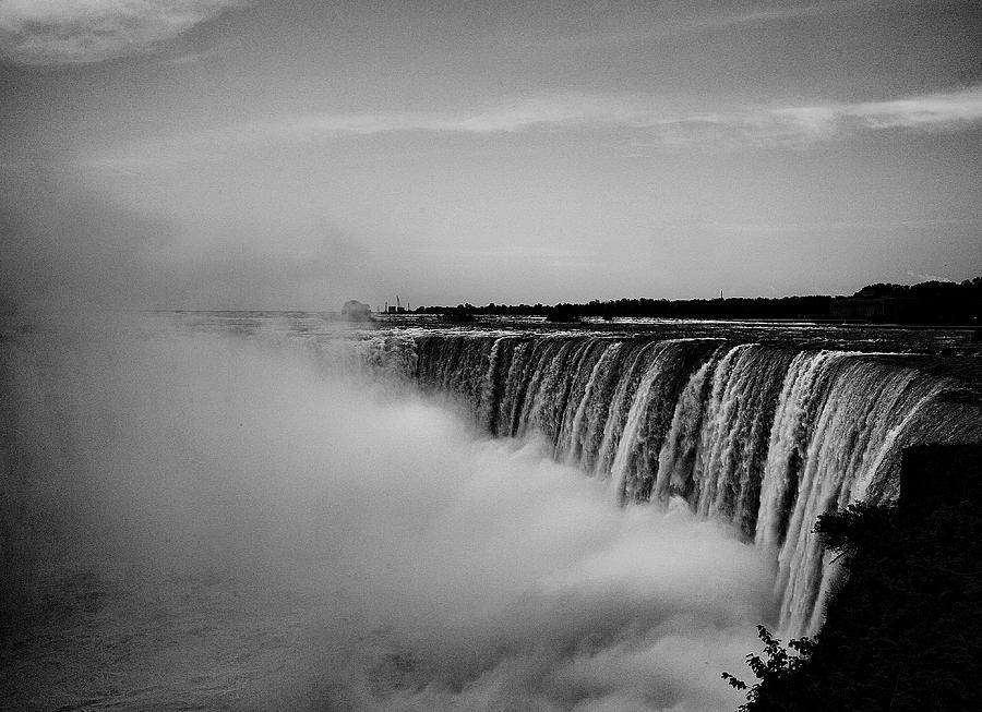 Niagara Falls II Photograph by Chuck Kuhn