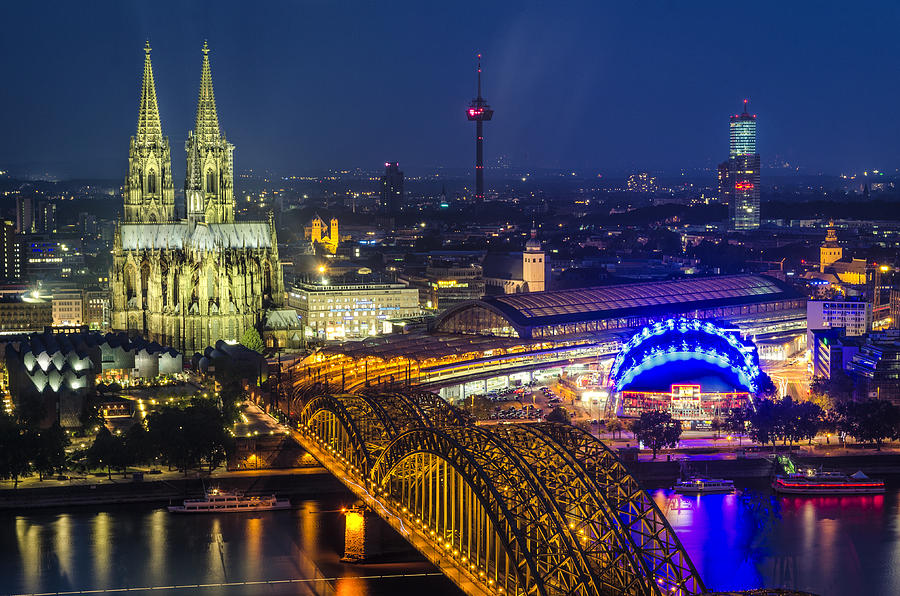 Night Falls Upon Cologne 2 Photograph by Pablo Lopez