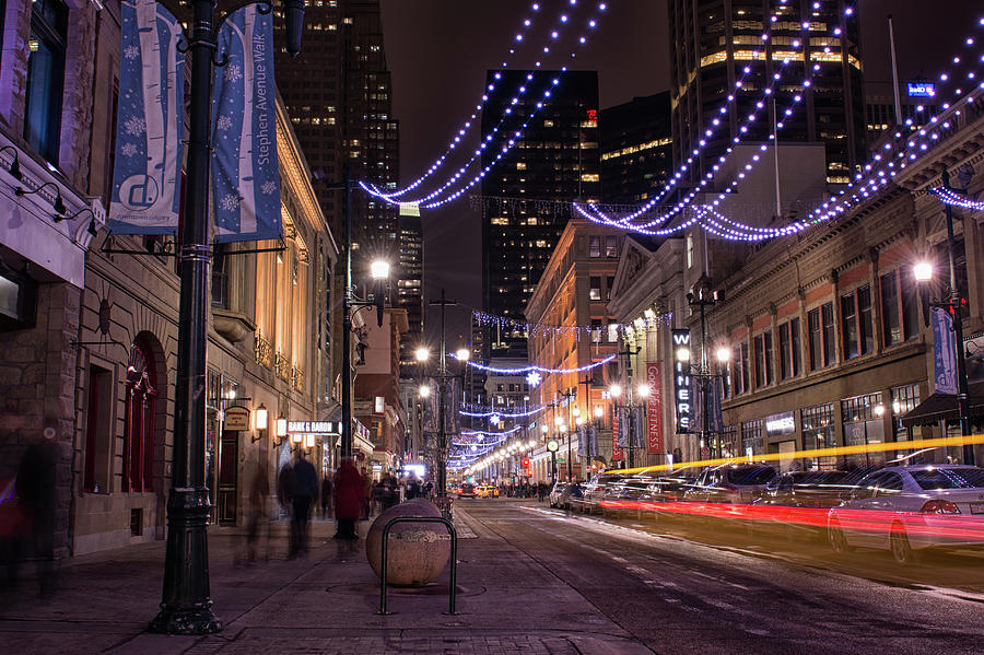 Nightlife on Stephen Avenue, Calgary, Alberta Photograph by Lindsay