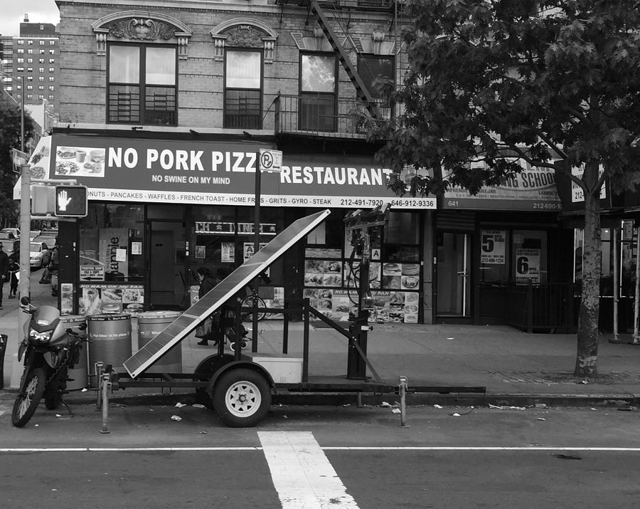 New York City Photograph - No Pork Pizz by Gina Callaghan