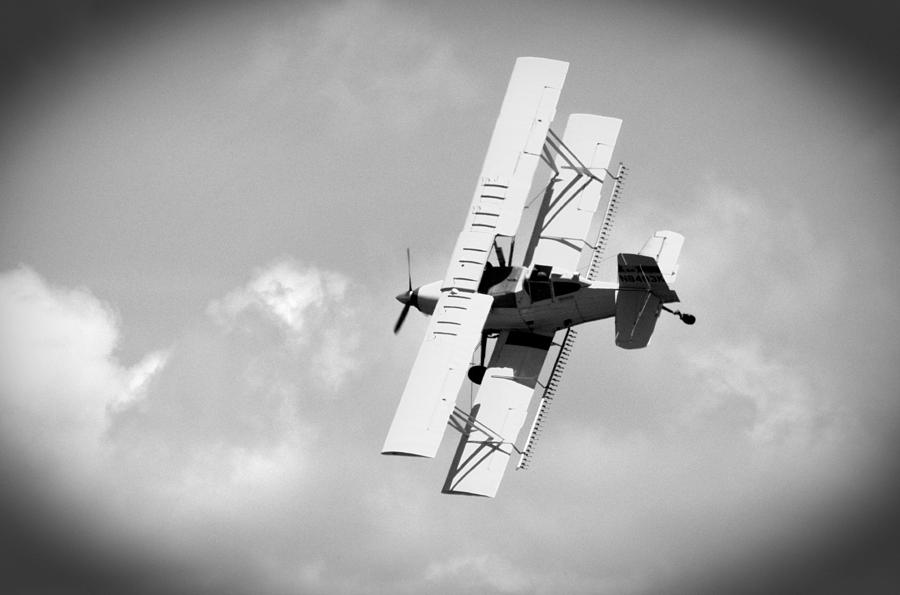 Airplane Photograph - North by Northwest by Douglas Grohne