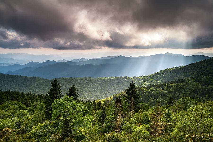 North Carolina Blue Ridge Parkway Scenic Mountain Landscape Photograph by Dave Allen