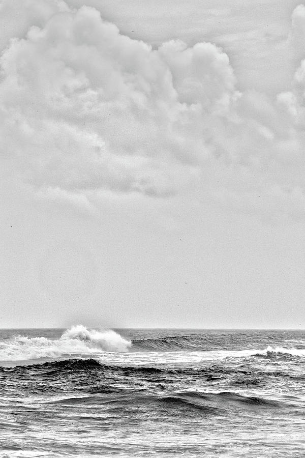 North Carolina Surf 9 Photograph by David Stasiak