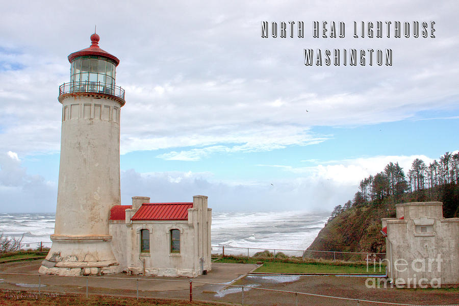 North Head Lighthouse Washington Photograph by Larry Keahey