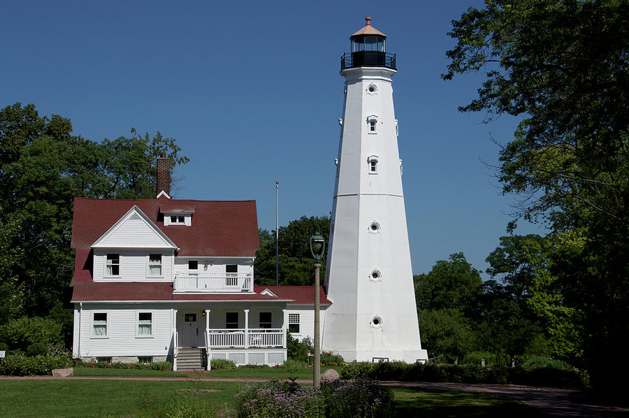 North Point Light Station Wisconsin 02 Photograph by Thomas Woolworth