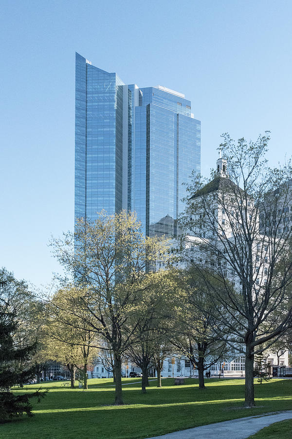 Northwestern Mutual Tower And Commons Photograph By Donald Woelz | Fine ...