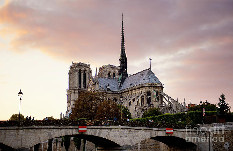 Notre Dame Cathedral sunset Photograph by Ivy Ho