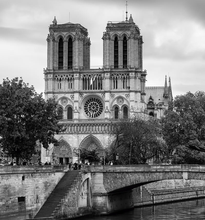 Notre Dame Photograph - Notre Dame de Paris by Georgia Clare