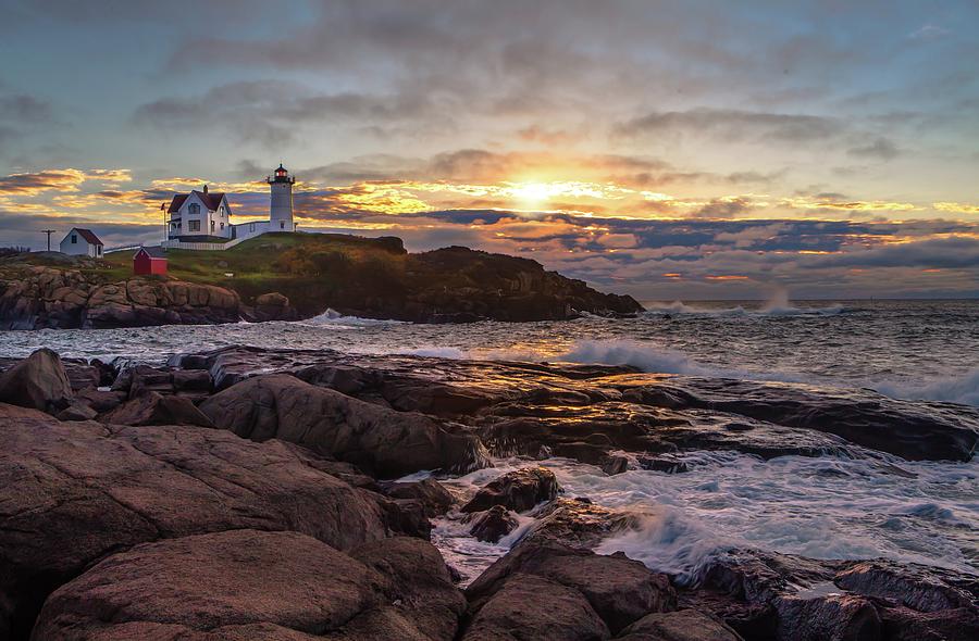 Nubble At Dawn Photograph by Harriet Feagin