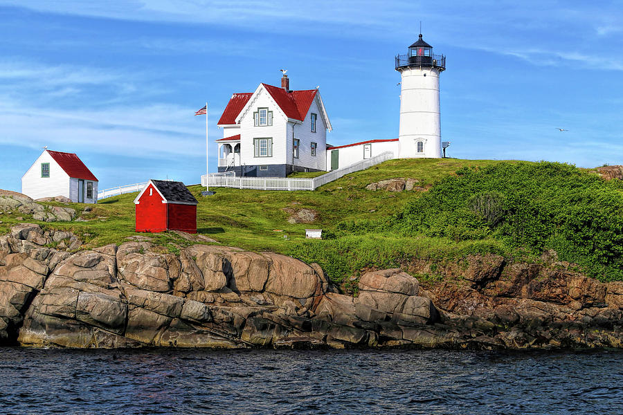 Nubble Light Photograph by Samuel Abrahamson | Fine Art America