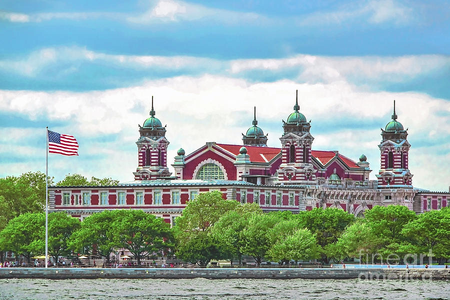 Landmark Photograph - NY-NJ Ellis Island Landscape by Regina Geoghan