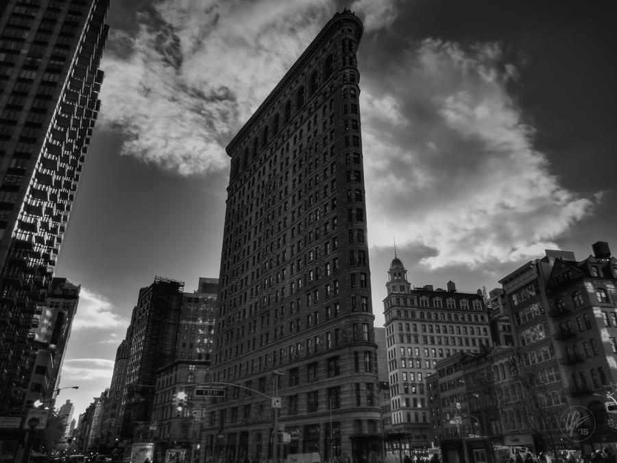 NYC - Flatiron Building 001 BW Photograph by Lance Vaughn