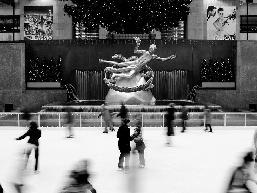 Architecture Photograph - NYC Rockefellar Iceskating by Nina Papiorek