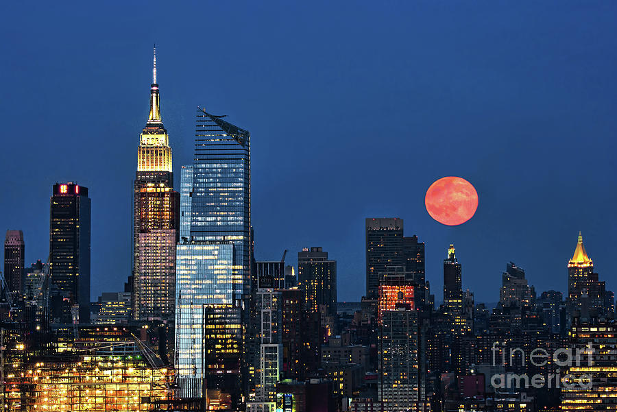 Nycsummer Solstice Strawberry Moon Photograph by Regina Geoghan