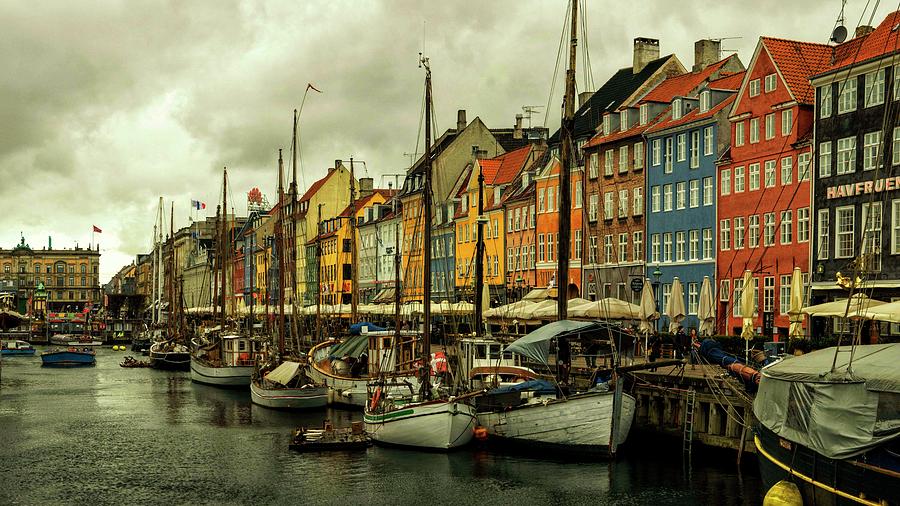 Nyhavn in Copenhagen Photograph by Rob Hemphill Nyhavn in Copenhagen Photograph by Rob Hemphill