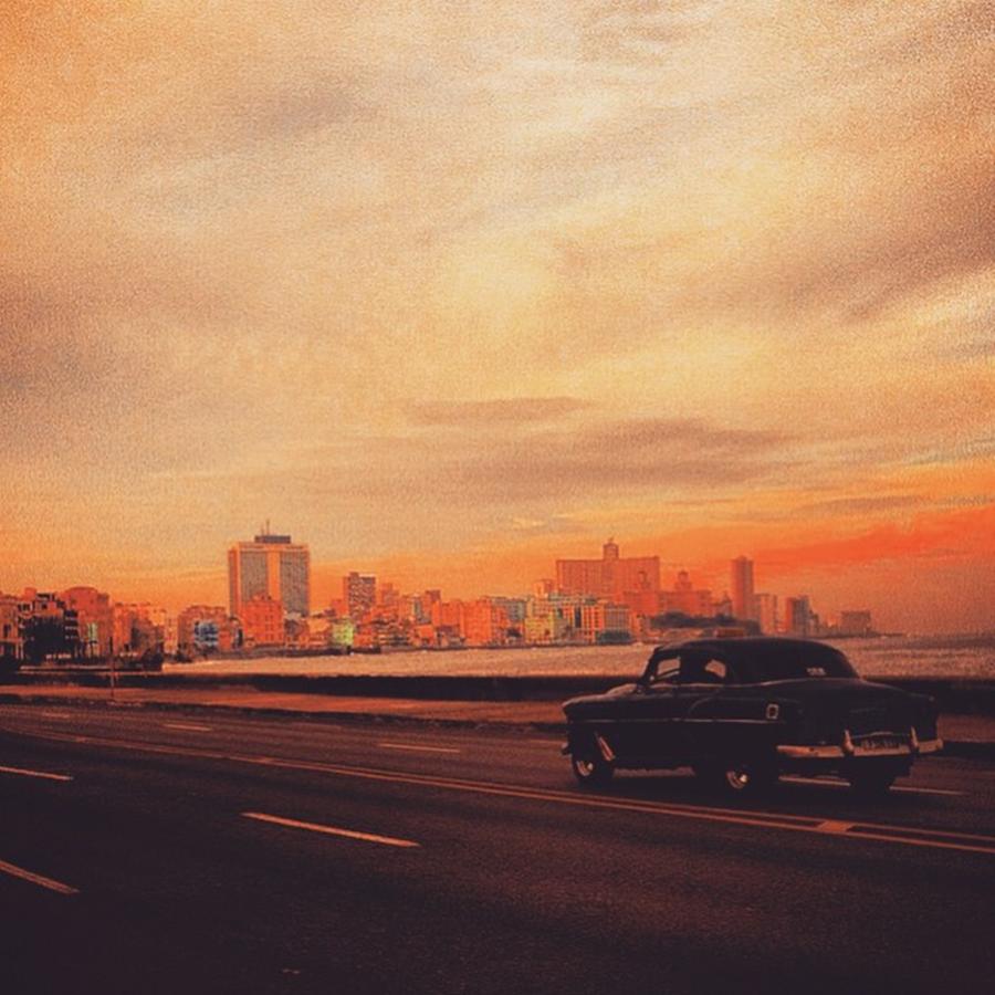 Sunset Photograph - O Céu é Um Cinema !! #sunset #street by Vinicius Guerbali