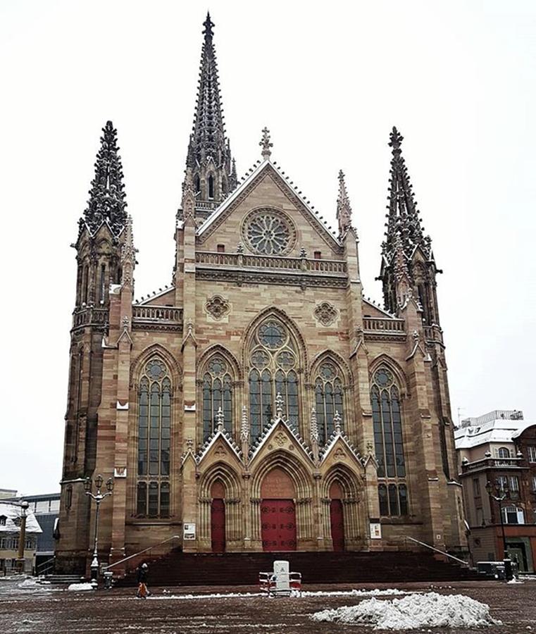 Alsace Photograph - O Templo De Saint-Étienne é Principal by Angelica Nascimento