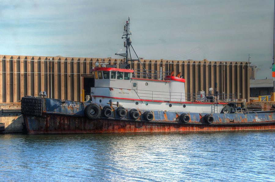 Ocean Atlas Tugboat Photograph by Paul Lindner - Fine Art America