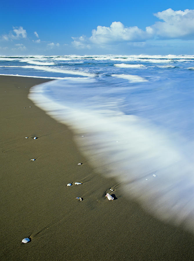 Ocean Motion Photograph by Robert Potts