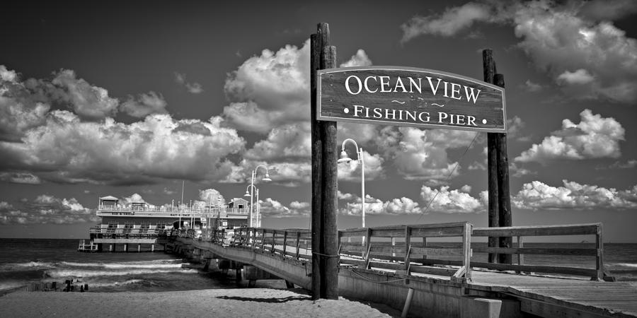 Ocean View Fishing Pier Photograph by T Cairns