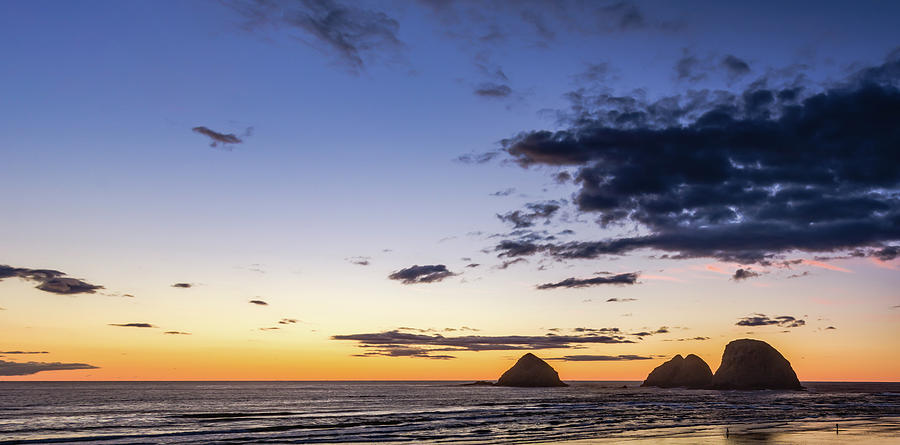 Oceanside Sunset Photograph by Don Schwartz