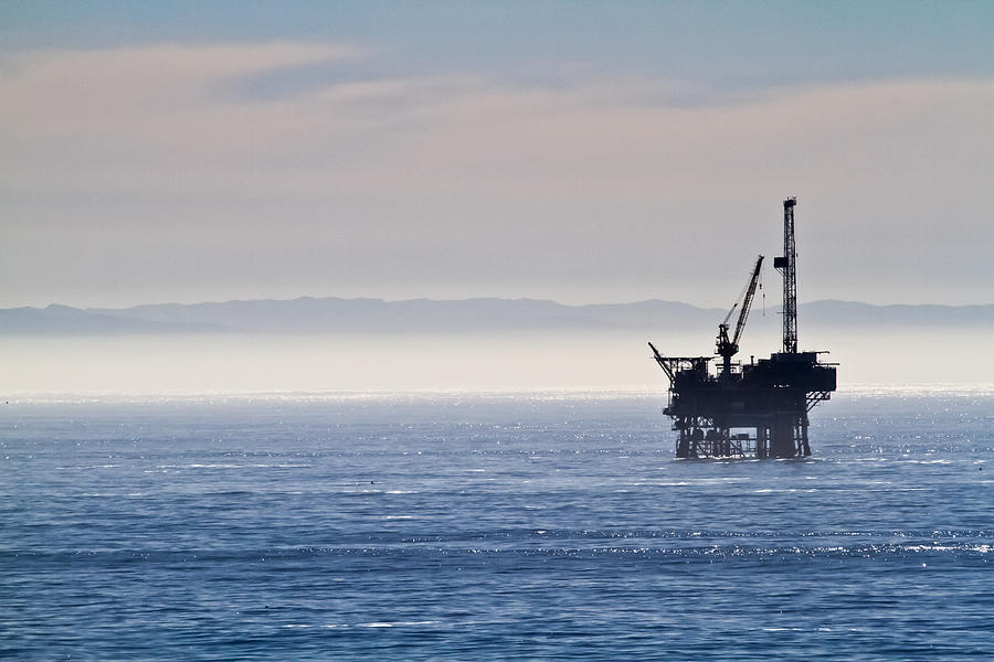 Offshore Oil Platforms Photograph - Offshore Oil Drilling Rig by Roger Mullenhour