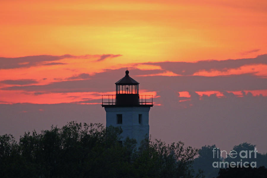 Ogdensburg Lighthouse 6696 Photograph by Jack Schultz - Fine Art America