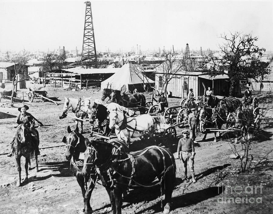 Oil: Texas, 1920 Photograph by Granger