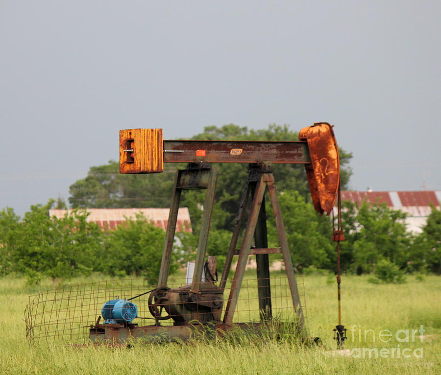 Barn Photograph - Oil Well by Sheri Simmons