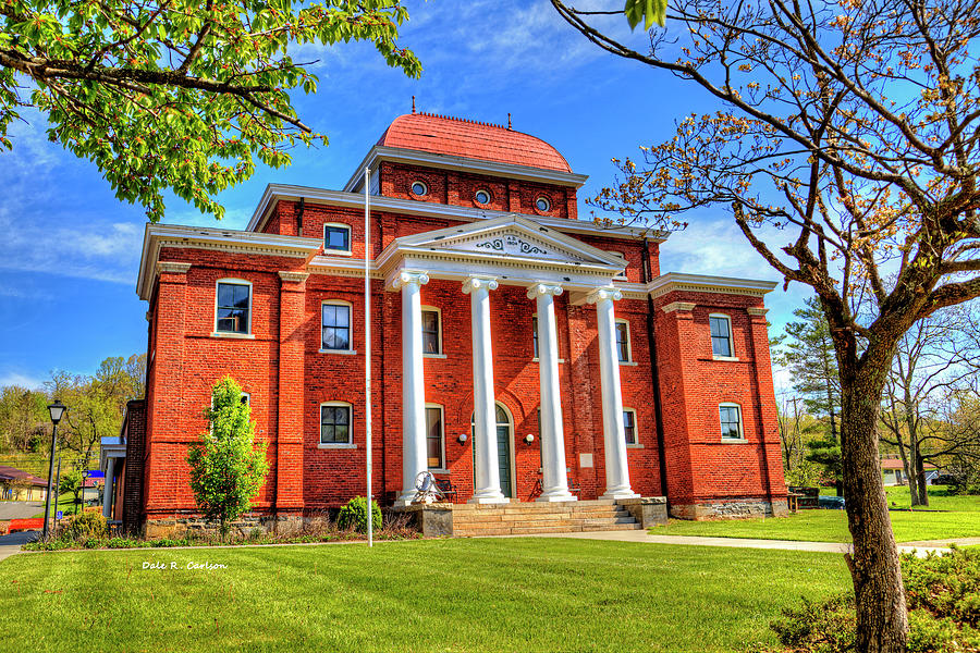 Old Ashe Courthouse Photograph by Dale R Carlson