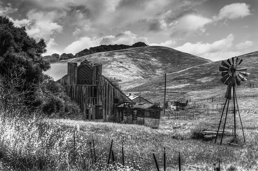 Old Barn Photograph by Bruce Bottomley