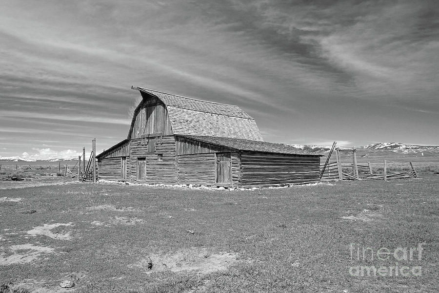 Old Barn Photograph by Edward R Wisell