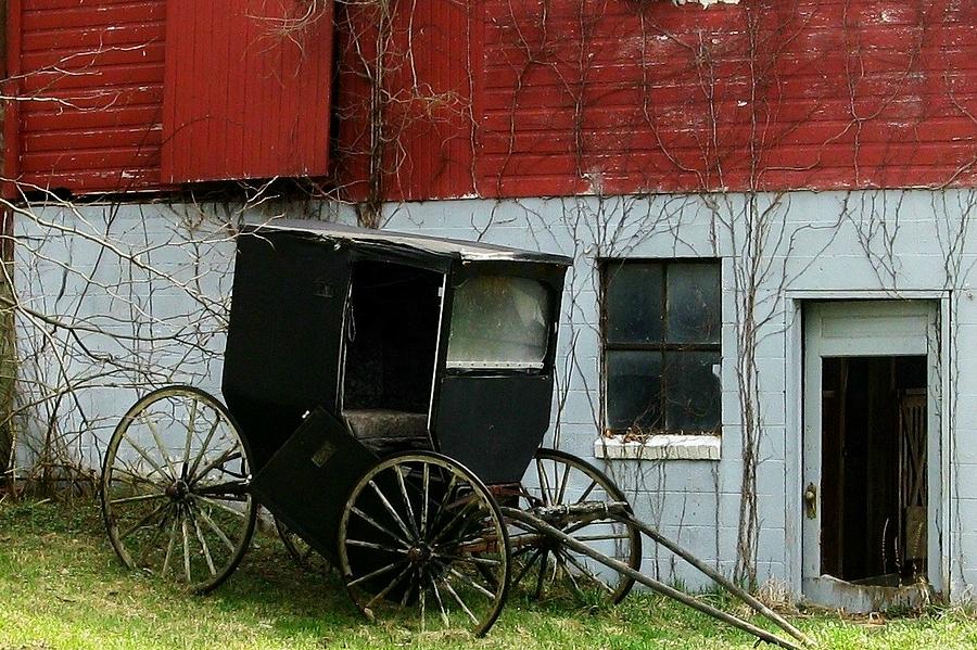Barn Photograph - Old buggy by Joyce Kimble Smith