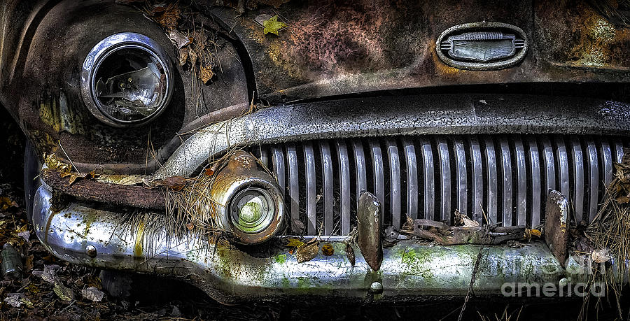 Old Buick Front End Photograph by Walt Foegelle