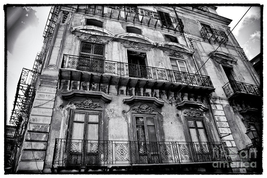 Architecture Photograph - Old Building in Sicily by Madeline Ellis