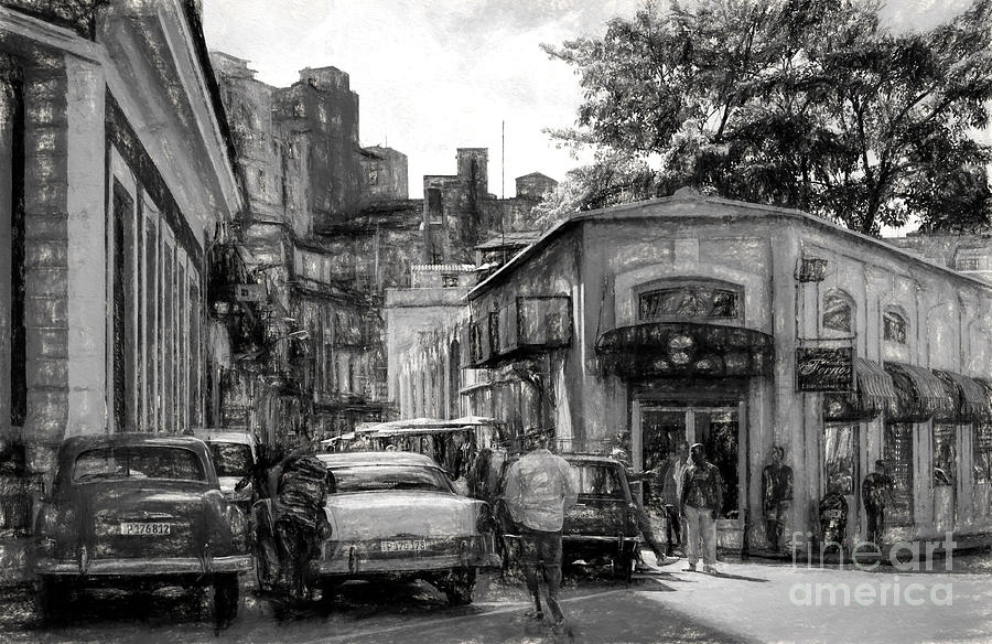 Old buildings and cars in Havana - V2 Photograph by Les Palenik