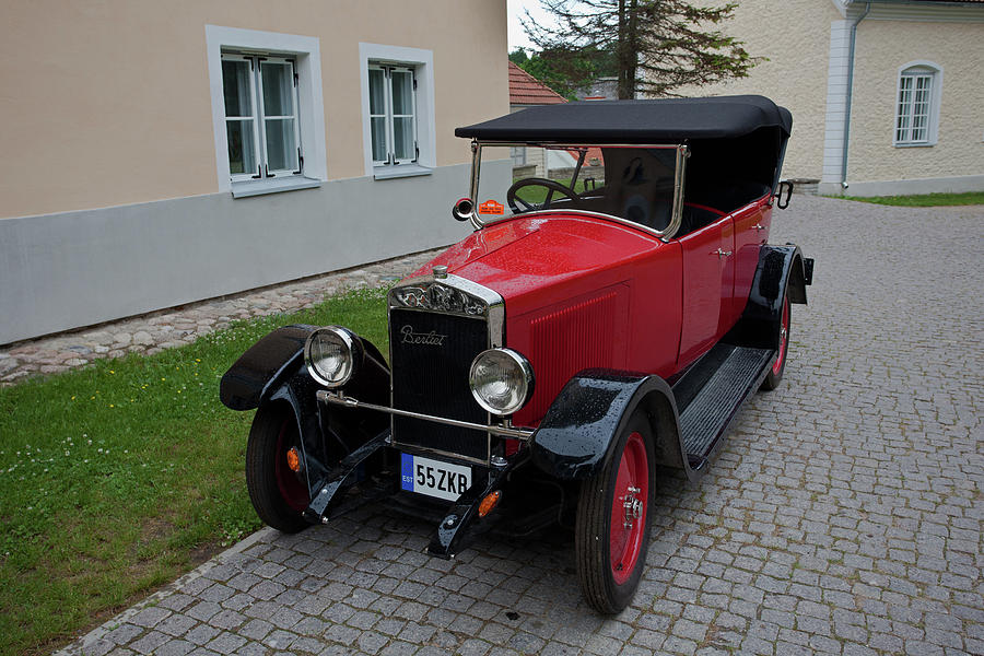 Old Car in front of Vihula Manor House Photograph by Aivar Mikko