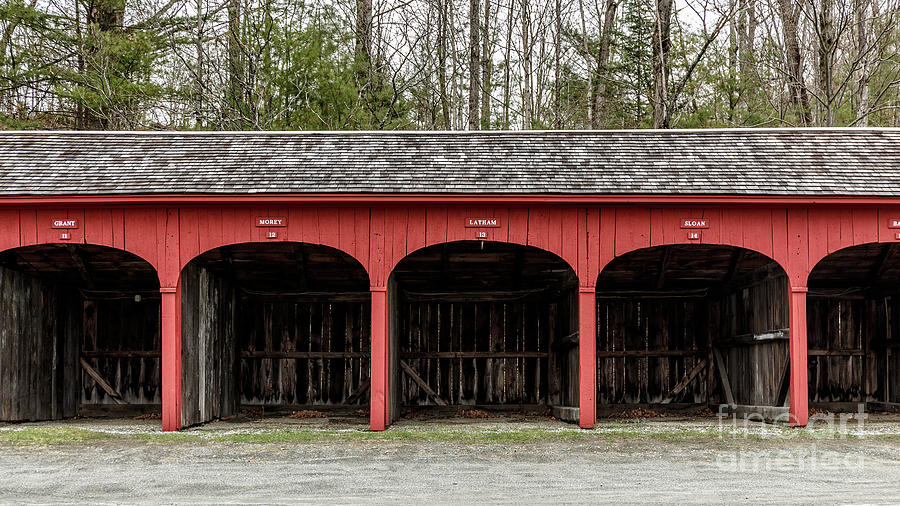 Old Carriage Shed Lyme New Hampshire Photograph by Edward Fielding