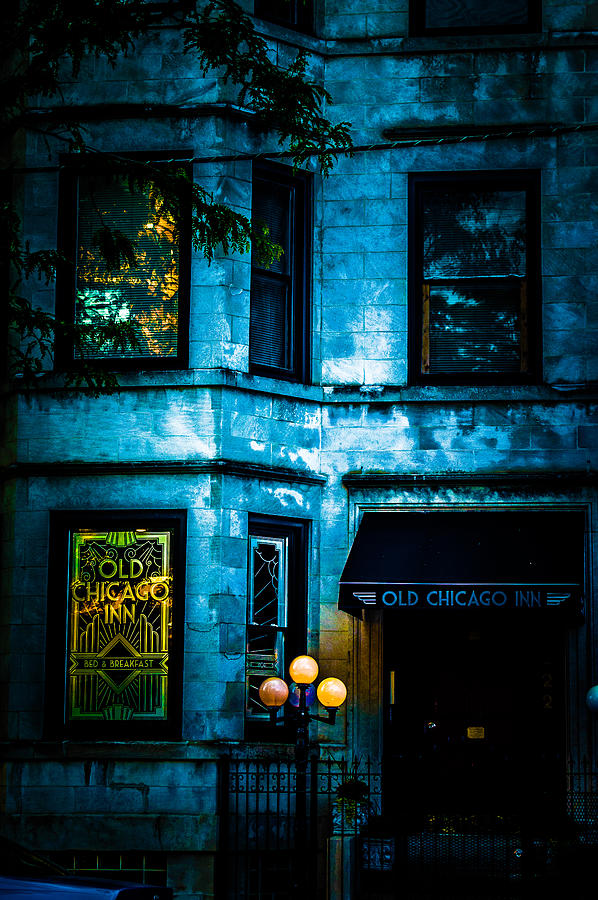 Old Chicago Inn Photograph by Rosette Doyle