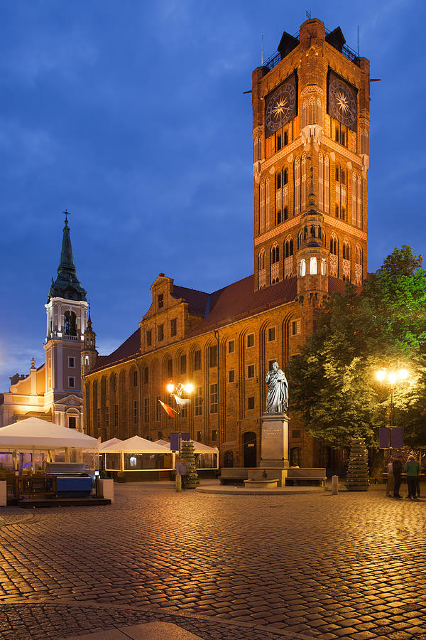 Old City Town Hall in Torun by Night Photograph by Artur Bogacki