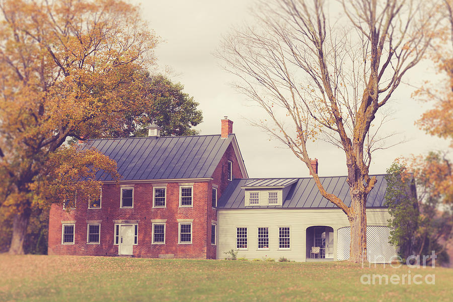 Old Colonial Farm House Vermont Photograph by Edward Fielding