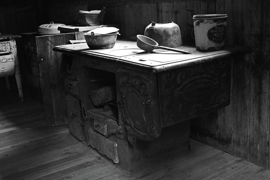 Old Cook Stove Photograph by Whispering Peaks Photography