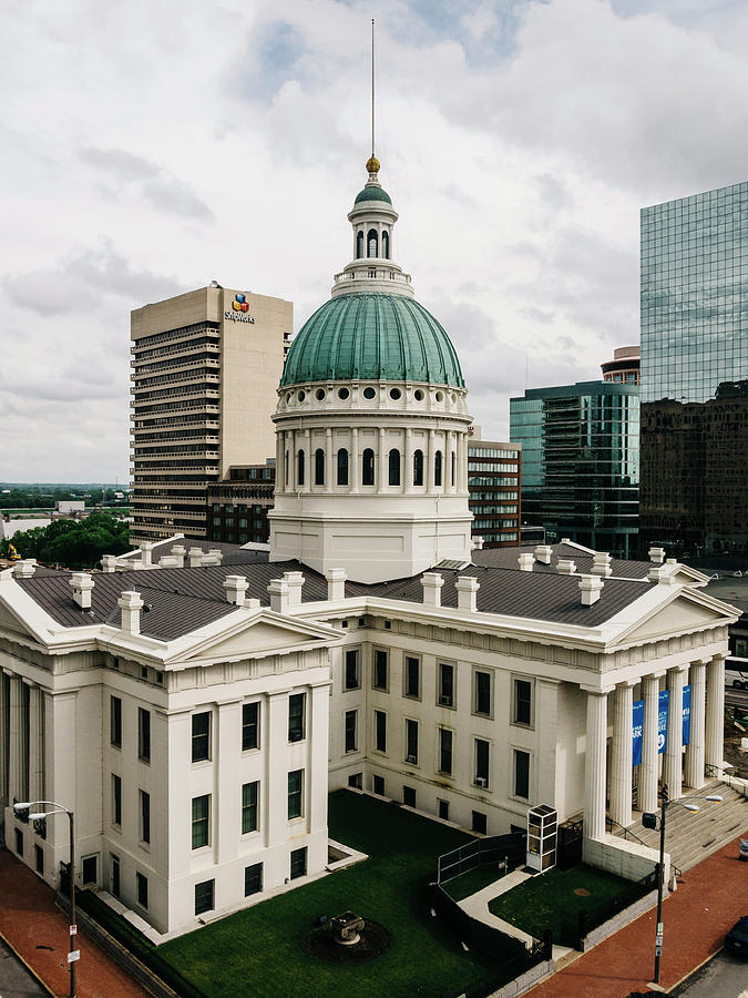 Courthouse Photograph - Old Courthouse - St. Louis, Mo by Dylan Murphy Courthouse Photograph - Old Courthouse - St. Louis, Mo by Dylan Murphy
