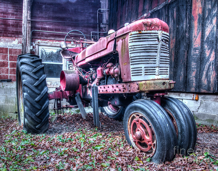 Old Farm Tractor Photograph by Rod Best