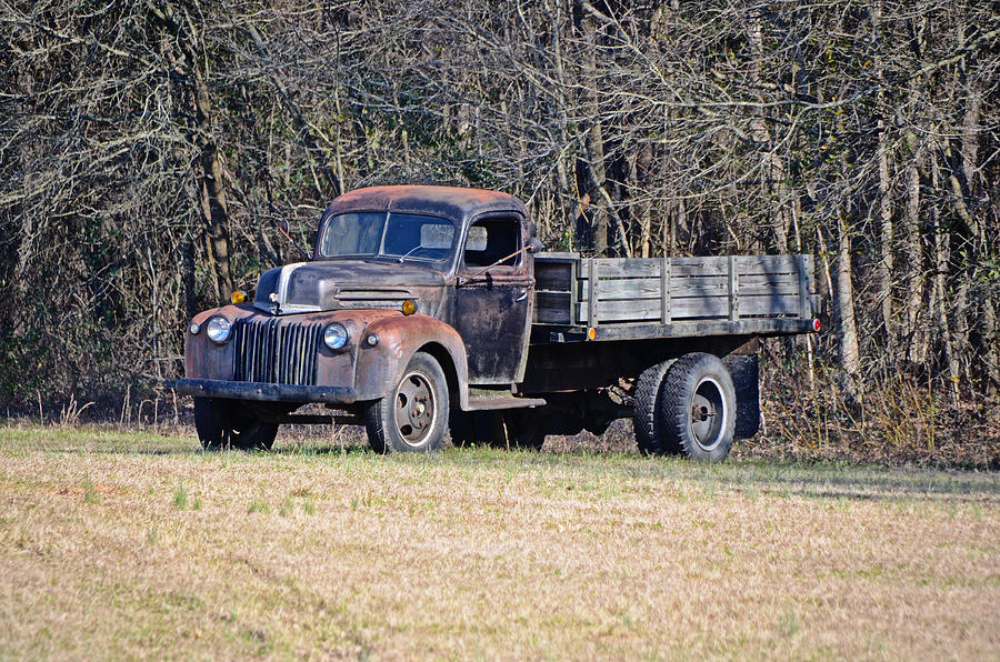 Old Ford Photograph by Linda Brown