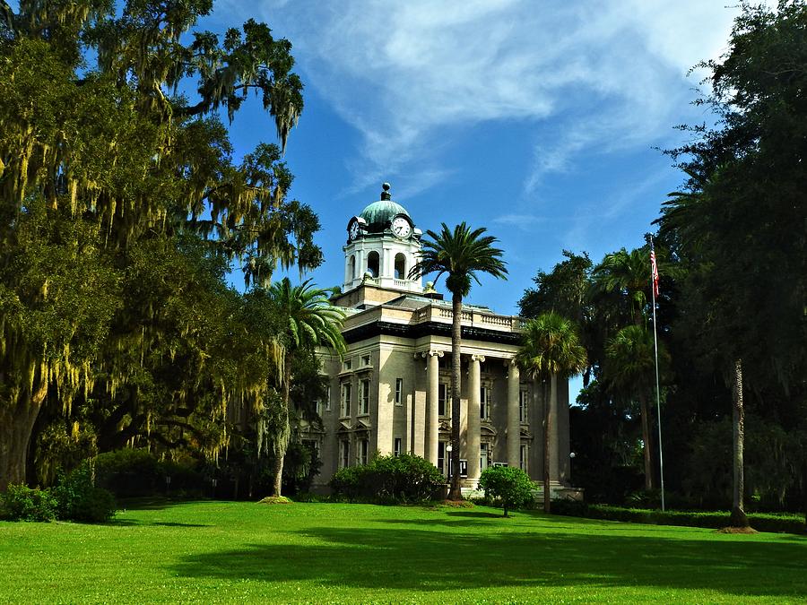 Old Glynn County Courthouse Photograph by Laura Ragland